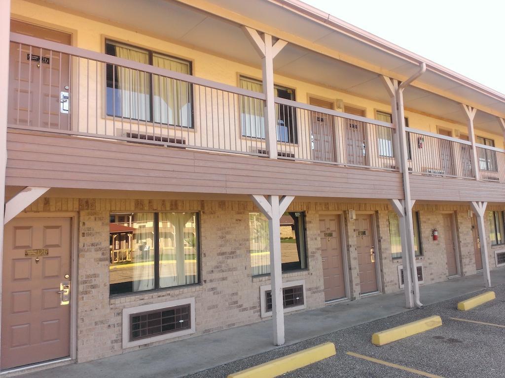Countryside Inn Malakoff Ngoại thất bức ảnh